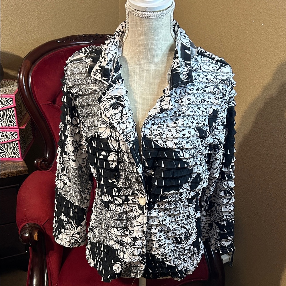 Erin London Black and White Button Down Shirt